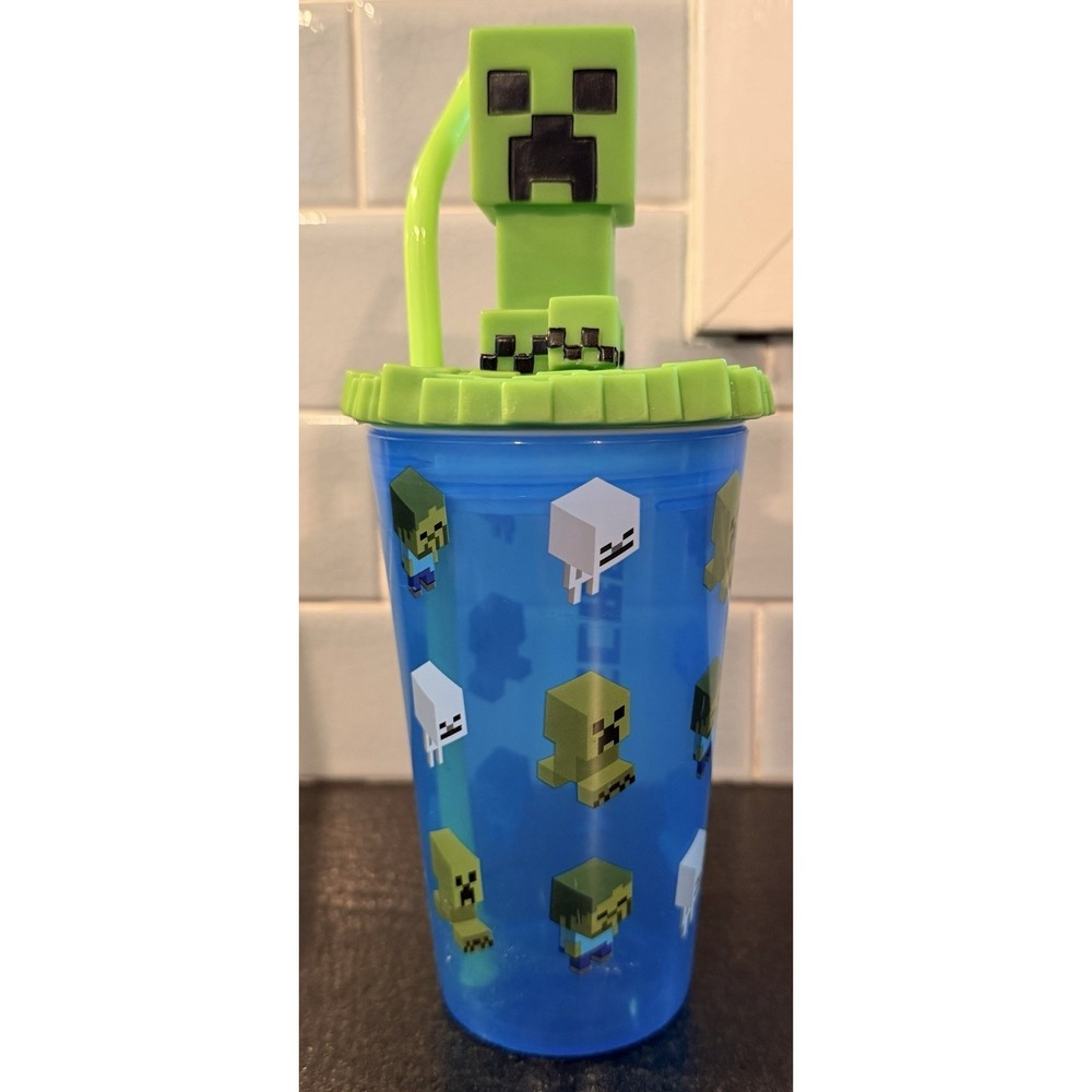 Zak Minecraft 15 Oz Plastic Tumbler with Straw
